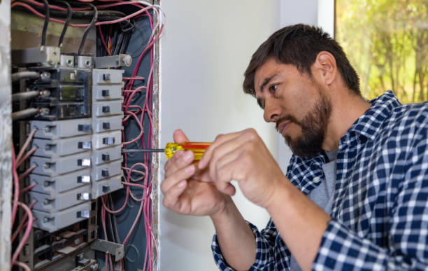Best Electrician Near Me  in Lockhart, TX
